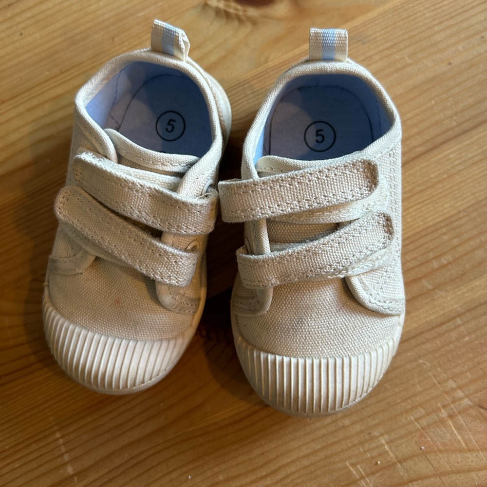 Cat & Jack Parker Toddler Sneakers | Size 5